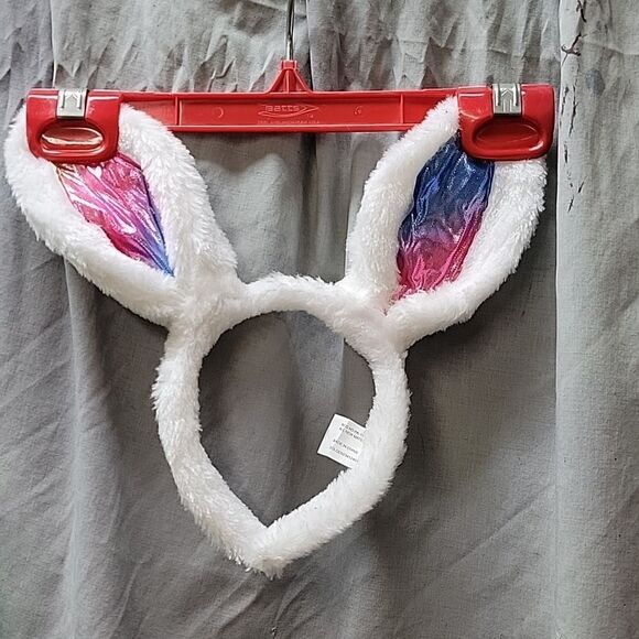 Ralphie Swag t-shirt with bunny ears - Picture 5 of 5